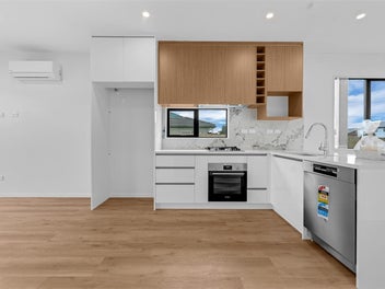 Just Right on Justamere