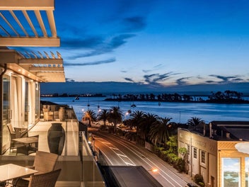 The Quay Penthouse | Tower Two