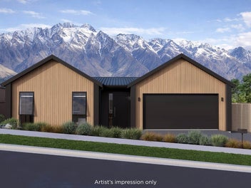 3+2 home and income opportunity!