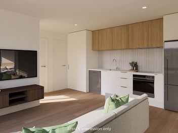 3+2 home and income opportunity!