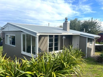 Image 1 of 8