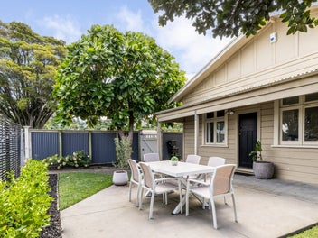 Character, comfort and courtyard living