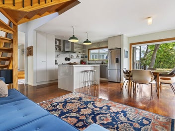 Room For Everyone + Workshop/Sleepout!