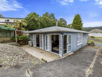 Image 1 of 20