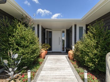 St Thomas Estate Family Living