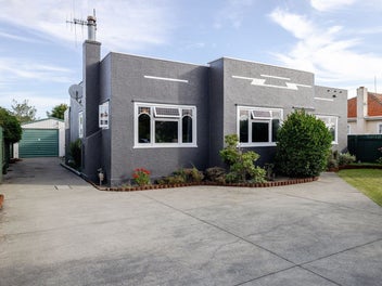 I DON'T COME ON THE MARKET OFTEN