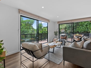 Titirangi Style, Meadowbank Address