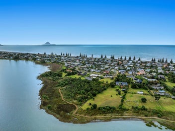 Ohope Grandstand Harbour Views