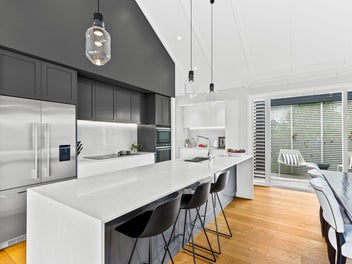 The Vendors are on the Move!