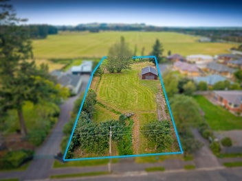 TOWNSHIP CONVENIENCE, LIFESTYLE PROPORTIONS