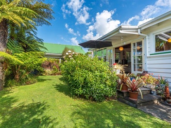 Timeless Villa Charm, Endless Potential