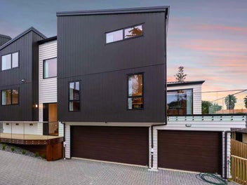 Sparkling New, Stylish & Ready to be owned!