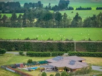 A Lifestyle of Space, Privacy & Spectacular Views