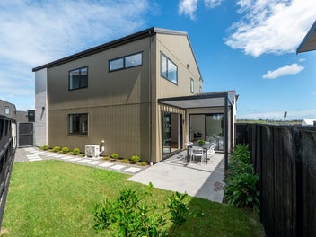 Standalone Style and Space for Inspired Living