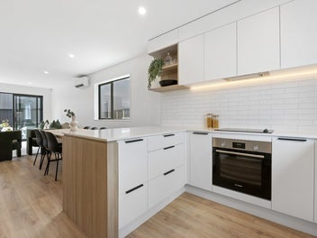 Standalone Style and Space for Inspired Living