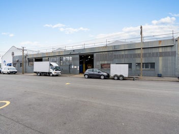 Image 1 of 22