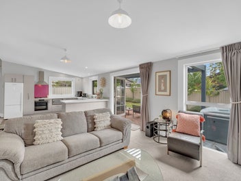 Classic Charm By The Lake