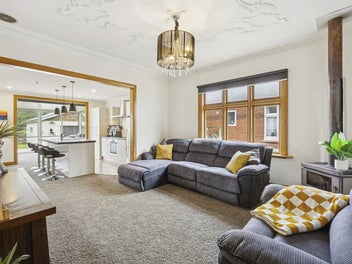 Easy Living, Parkside Lifestyle & Modern Comfort