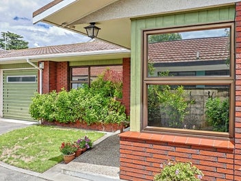 Parkside and Private