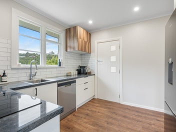 Stylish, Sunny & Ready to Go