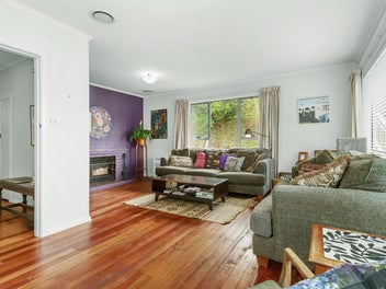 Fabulous First Home Find!!