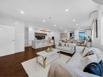 Luxury Meets Space – Grand Family Living