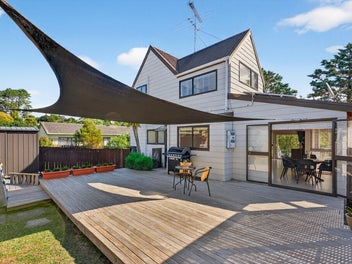 Good Vibes on Gatman! Kauri Park Zone!