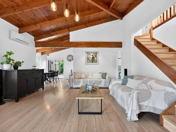 Open Thurs 5pm | Gorgeous Family Home |