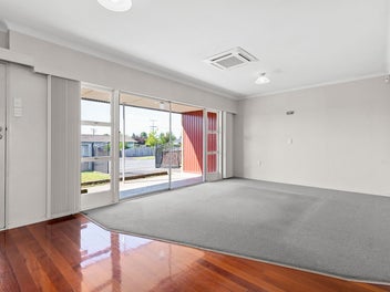 Spacious & Warm 1960's Living