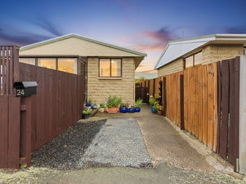 Standalone & Solid – A Smart Move