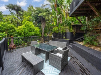 Present all offers above $930,000