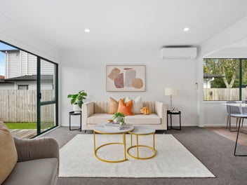 Better Than New! Freehold in Prime Location