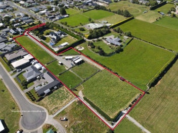 Potential building block with shed