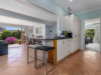 PRIVATE. PEACEFUL. PERFECTLY POSITIONED.