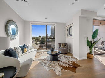 Skyloft Penthouse - Heart of Takapuna