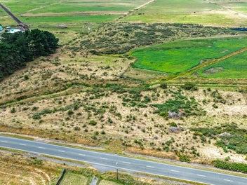 ENDLESS POTENTIAL ON HIMATANGI BEACH ROAD