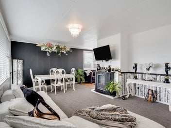 Renovated and Reduced. Enquiries Over $435,000.