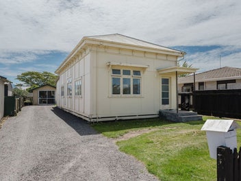 Image 1 of 18