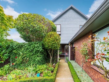 Exceptional Family Home!!