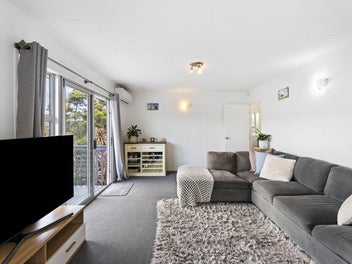 A Private Bush Haven in the Heart of Bayview