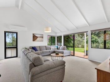 Private, spacious, village convenience