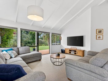 Private, spacious, village convenience