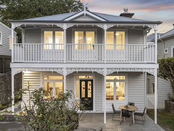 Stylish Character in Mt Eden