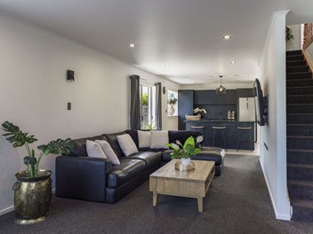 Beach Lifestyle | Motivated Vendor