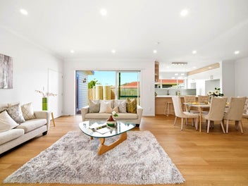 Freehold Standalone & Double Garage