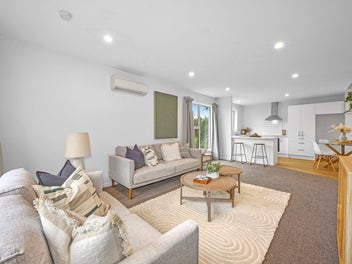 Renovated St Albans Stunner!