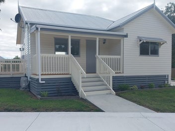 Image 1 of 20