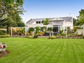 Superb Lepperton Opportunity