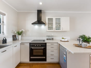 CHARACTER HOME WITH LEGAL FLAT