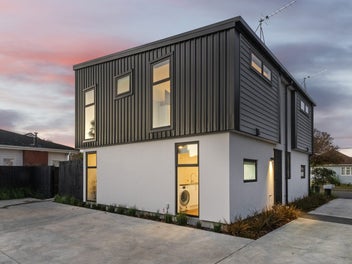 Reduced Price! We Need This SOLD!